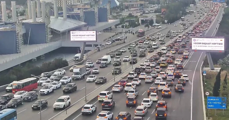 Bakıda hazırda sıxlıq müşahidə olunan yollar açıqlanıb