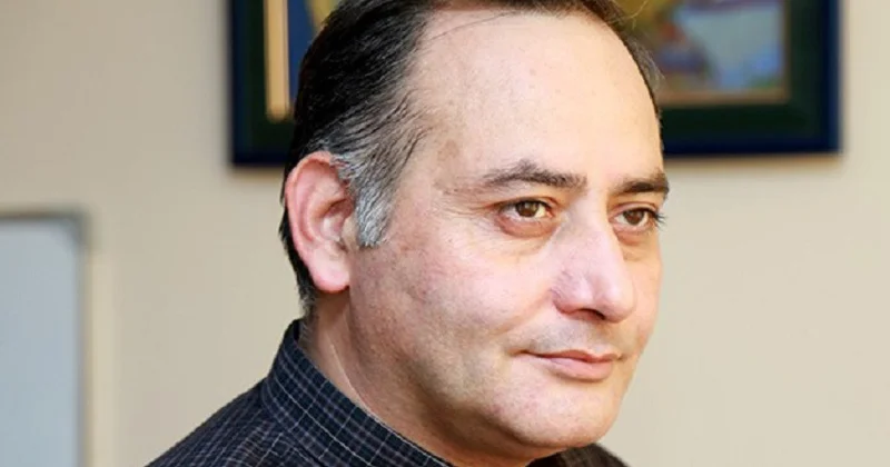 Hicab qalmaqalının pərdəarxası
