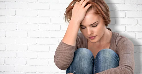 Pis əhval ruhiyyə yoxsa depressiya? TESTlə yoxlayın