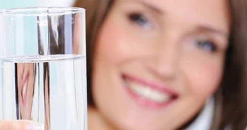 Hər 1 saatdan bir 1 stəkan su için. İNANILMAZ NƏTİCƏ!