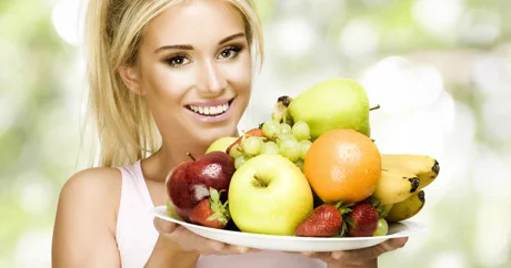 Yaş dövrlərinə görə qadınlara lazım olan vitaminlər