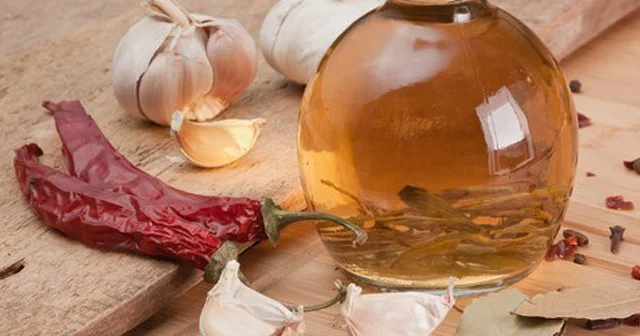 Möcüzəvi SARIMSAQ YAĞI. Faydaları və evdə hazırlanması