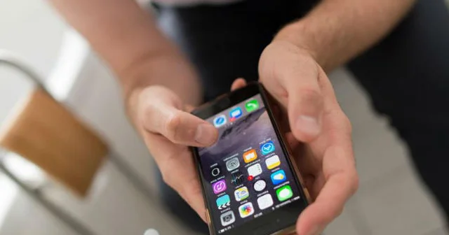 Ayaqyoluna telefonla girənlər mütləq oxusun
