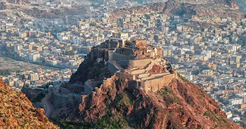 Yəmən hökuməti Taiz şəhərindəki mühasirənin aradan qaldırılması üçün BMT yə çağırış edib
