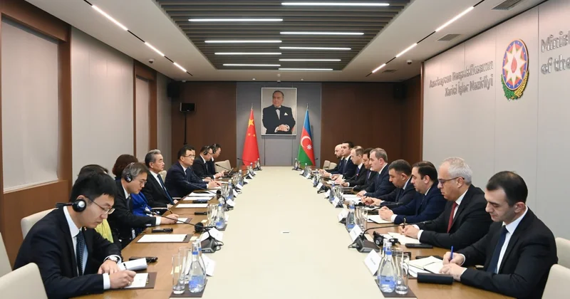 Ceyhun Bayramov çinli həmkarı ilə nəyi müzakirə etdi? FOTO