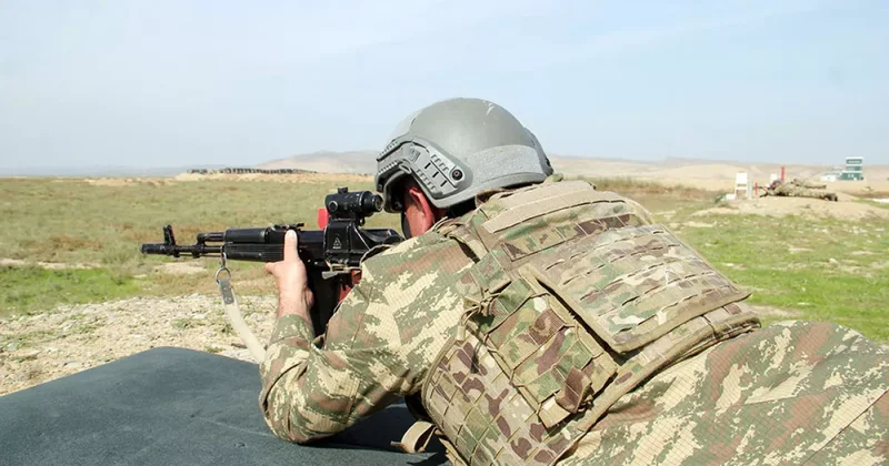 В Азербайджане продолжаются учебные сборы с группой военнообязанных запаса спецназа ФОТО