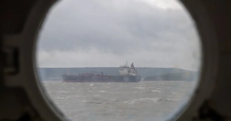 Атака на судно в Персидском заливе ВИДЕО