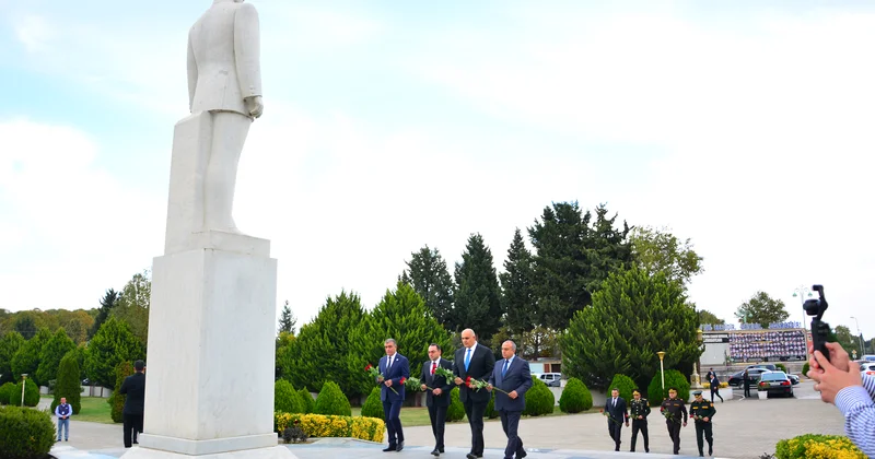 Müstəqillik, sabitlik və inkişaf yolunda