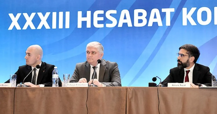 AFFA da islahat adı altında xaos Rövşən Nəcəf nəyi gözləyir?