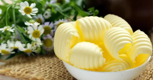 3 faydalı ənənəvi yağ kərə, əridilmiş və piy!
