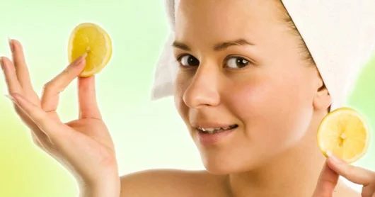 Üzü limon dilimi ilə silməyin 5 FAYDASI