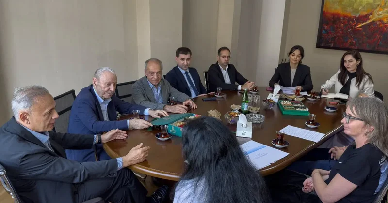 Мосты между Баку и Будапештом Азербайджанская академия художеств обсудила перспективы сотрудничества с венгерским вузом (ФОТО)