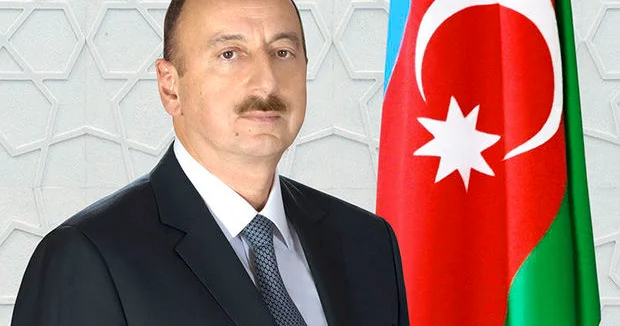 Azərbaycanda yeni dövlətçilik mərhələsinin başlandığı gün ŞƏRH