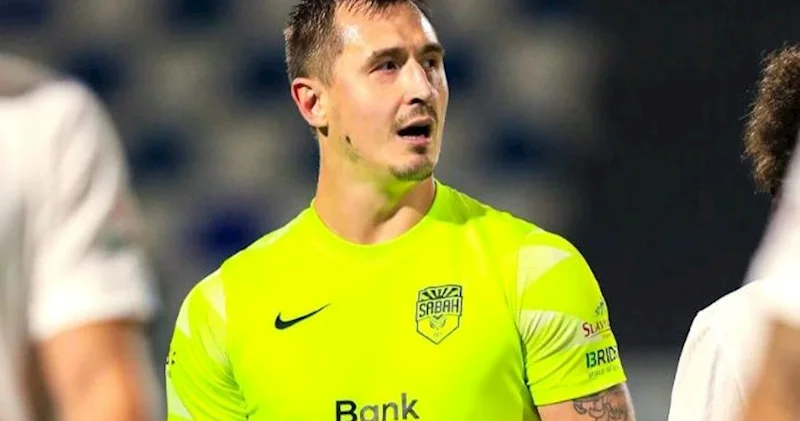 “Sabah”ın qapıçısı Çempionlar Liqasının rəmzi heyətinə daxil edildi