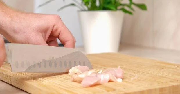 Названы наиболее популярные ошибки при разморозке продуктов