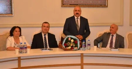 Sözə dəyər verən şair Bəradər Səməndərlinin 60 illik yubileyi qeyd olundu