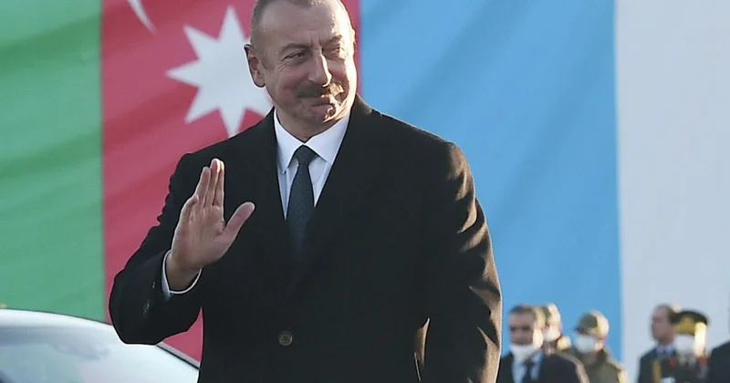 Müzəffər Liderlik və Yenilməz Dövlətçilik: 15 Oktyabrdan Zirvəyə Ucalan Azərbaycan
