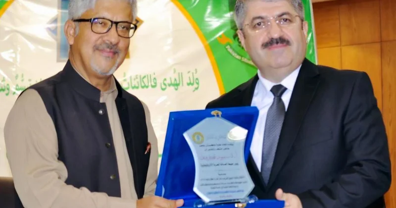 Pakistanın Misirdəki səfiri azərbaycanlı tədqiqatçı alimi təltif edib