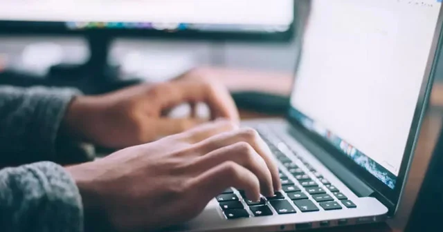 Bütün günü kompüterlə işləyənlər bunu etsin
