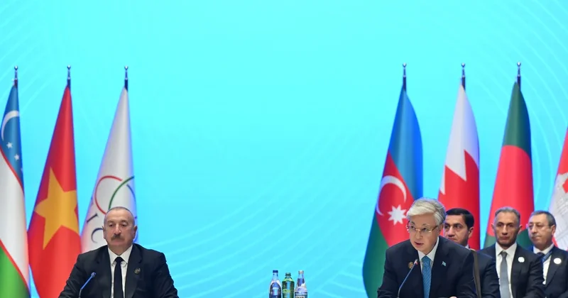 Tokayev: Transxəzər rabitə xəttinin istifadəyə verilməsi mühüm mərhələdir