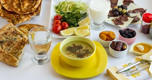 İftarda nə yeməliyik? SAĞLIQLI İFTAR MENYUSU