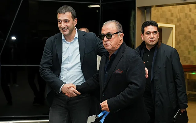 Fatih Terim Bakıya gəldi FOTO