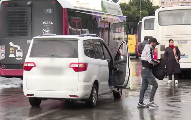 “Maşınları cızırdılar, əzirdilər...” “Manatlıq”lardan şikayətləndilər Azərbaycanda özəl xəbərlər, araşdırmalar, təhlillər və müsahibələrin tək ünvanı