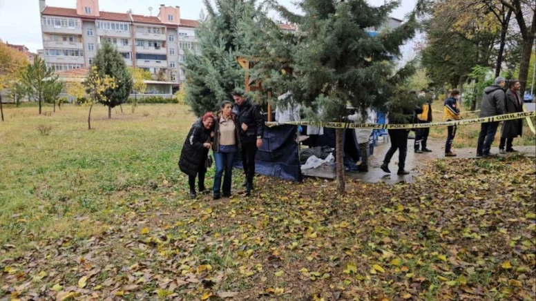 Türkiyədə 46 yaşlı qadın parkda ölü tapıldı Azərbaycanda özəl xəbərlər, araşdırmalar, təhlillər və müsahibələrin tək ünvanı