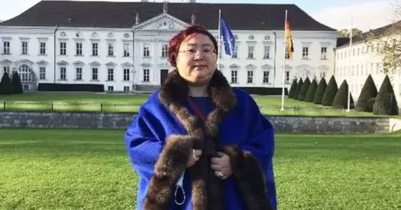 “Zənginlik kraliçası” 11 il cəza aldı 10.2 milyardla həbs olunmuşdu