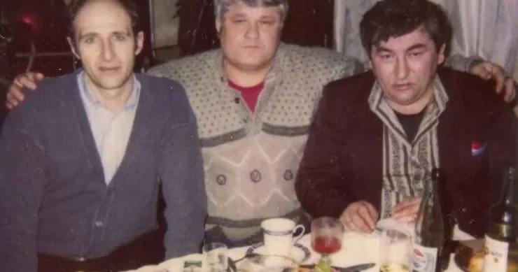 Azərbaycanlı qanuni oğru ilə dalaşıb tac landırıldı: 50 yaşında ölən Cem in HƏYATI