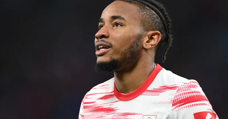 Milan ın hücumçusu ad gününü Bakıda qeyd edib