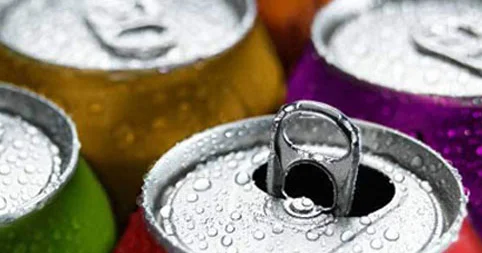 Energetik içkilər 22 yaşlı gənci tanınmaz hala saldı FOTO