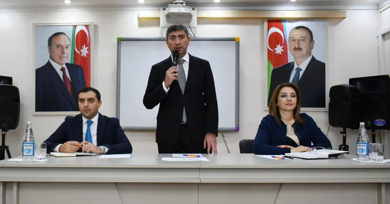 İcra başçısı sakinlərlə görüşdü, müraciətlərini dinlədi