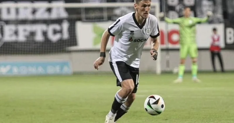 “Neftçi”nin legioneri iki xarici klubla danışıq aparır