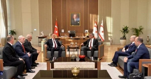 Şimali Kipr lideri Azərbaycan nümayəndələrini qəbul etdi