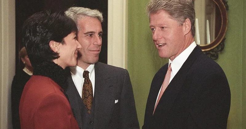 Bill Klinton Epşteynin adasında 28 dəfə olub