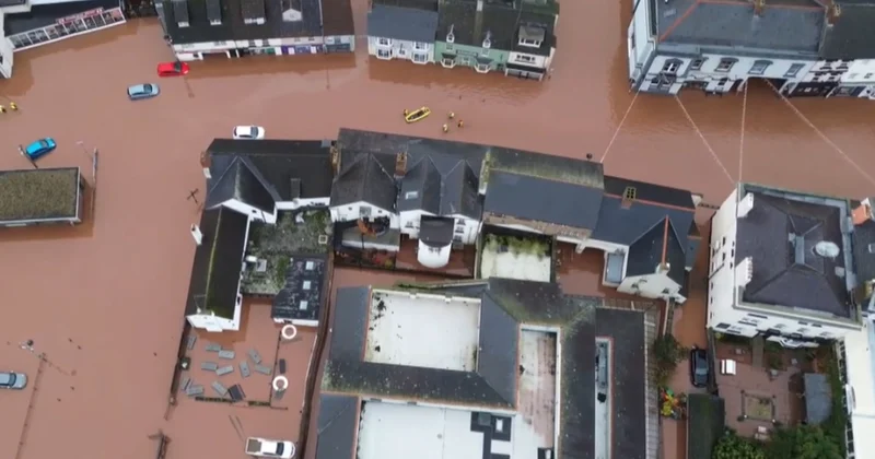 Uelsdə güclü qasırğa səbəbindən fövqəladə vəziyyət elan edilib