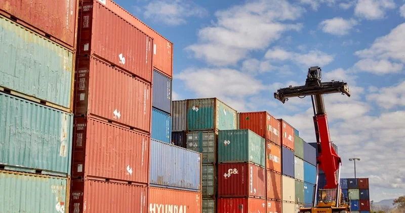 Özbəkistan və Qazaxıstan ticarət dövriyyəsini 10 milyard dollara çatdırmağı planlaşdırır