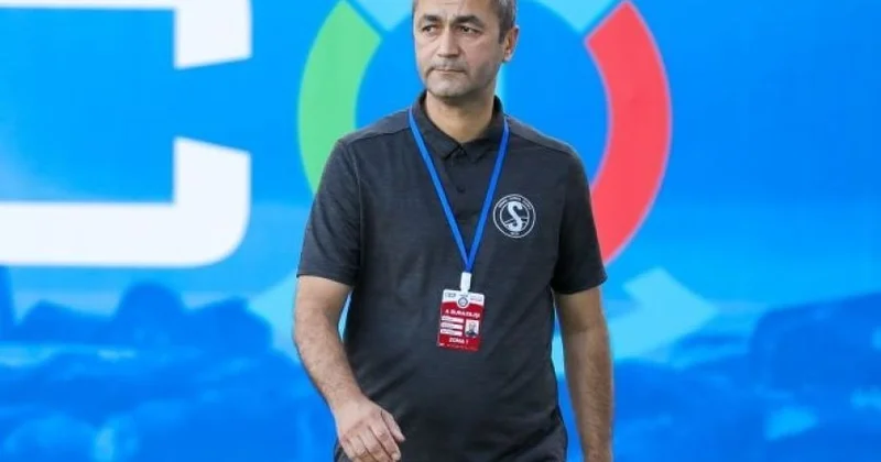 Махмуд ГУРБАНОВ: Не знаю, кто хвалил Аббасова. Если проиграли, то виноваты все