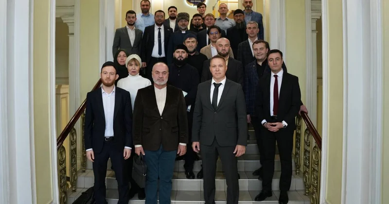 Rusiya dini diplomatiya məktəbi yaradır…