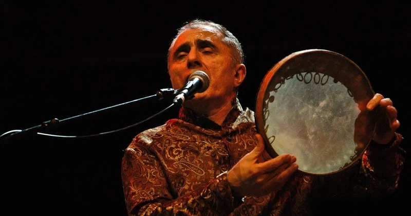 Alim Qasımov Daşkənddə mükafatlandırıldı FOTO