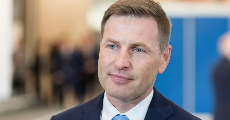 Estoniya Ukraynaya Starlink rabitə sistemlərinin alınması üçün 3,5 milyon avro ayırıb