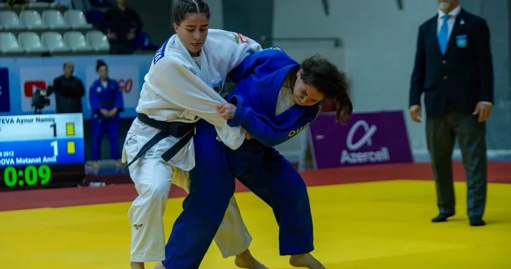 В Баку стартовало первенство по дзюдо среди спортсменов до 20 лет