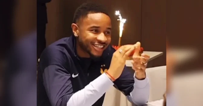 Fransa millisinin oyunçusu 28 yaşını Bakıda belə qeyd etdi