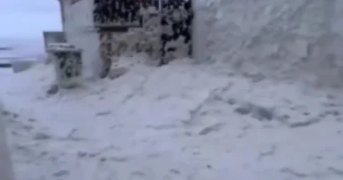 Пенная вечеринка в ирландской деревне ВИДЕО