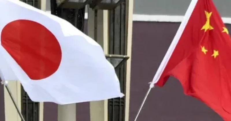 Китайцев призвали не ездить в Японию