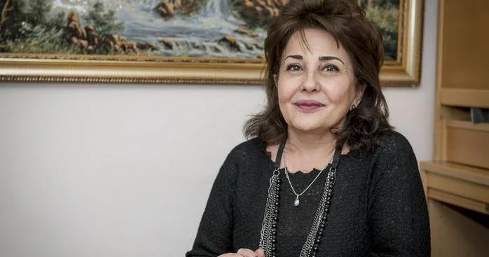 “Ədəbiyyatımızda da qadına hörmət və mərhəmət motivləri geniş yayılıb...”