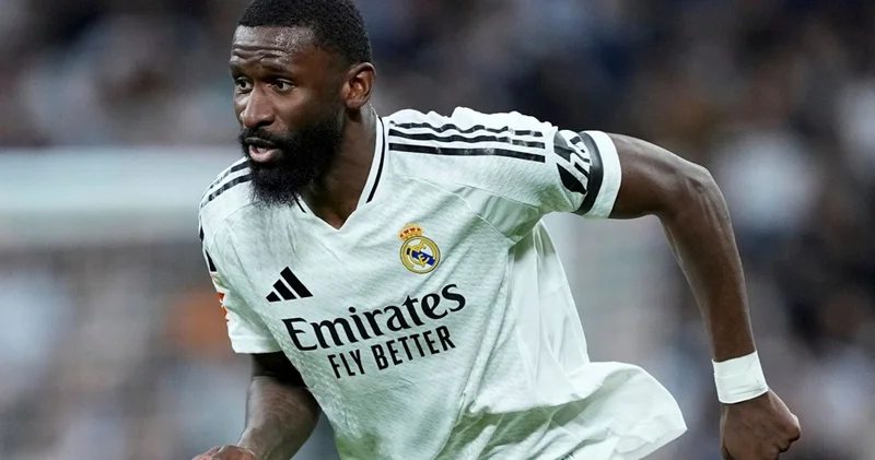 İstanbul nəhəngi Antonio Rüdigerin izində