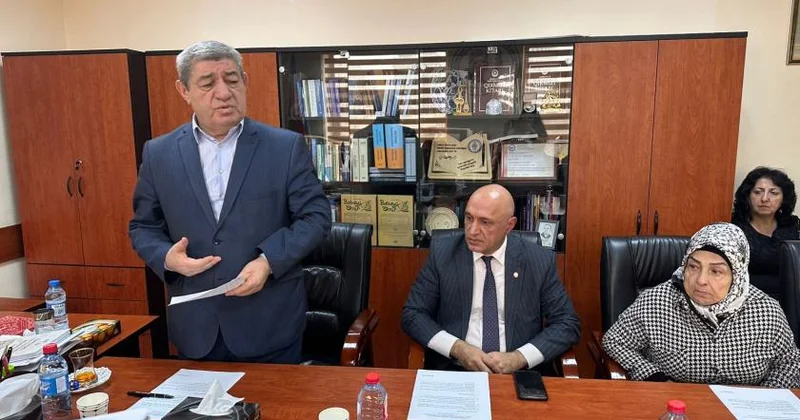 Dilçilik İnstitutunda bu il 107 tədqiqat işi yerinə yetirilib