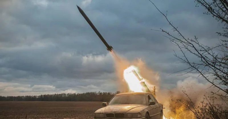 Ukraynada BMW E38 i roket atan kimi istifadə edirlər VİDEO FOTO